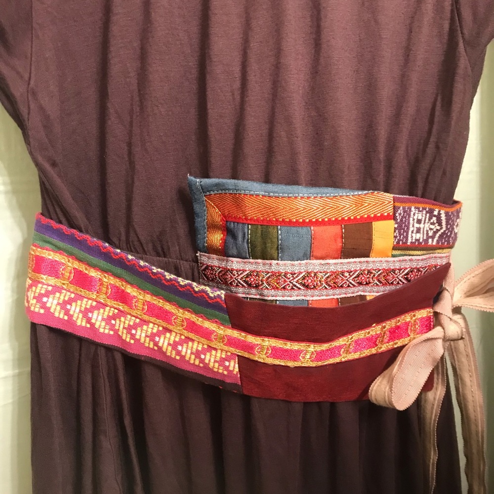 ‘A Common Thread’ Belted Top - Picture 2 of 5